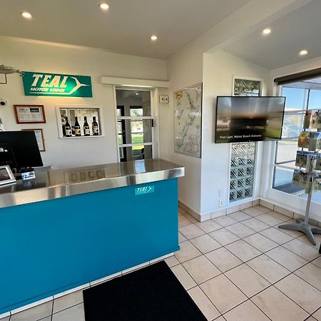 Teal Motor Lodge Гизбърн Екстериор снимка