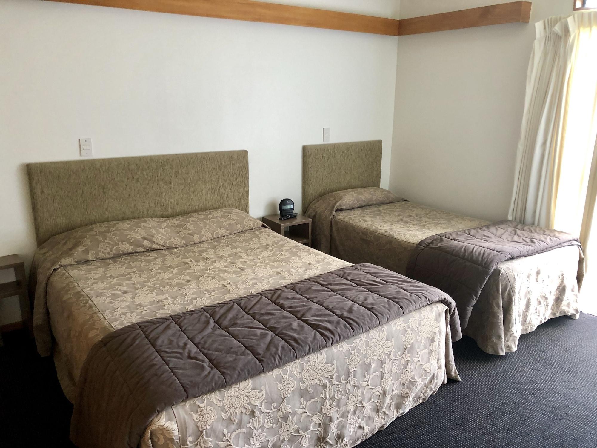 Teal Motor Lodge Гизбърн Екстериор снимка