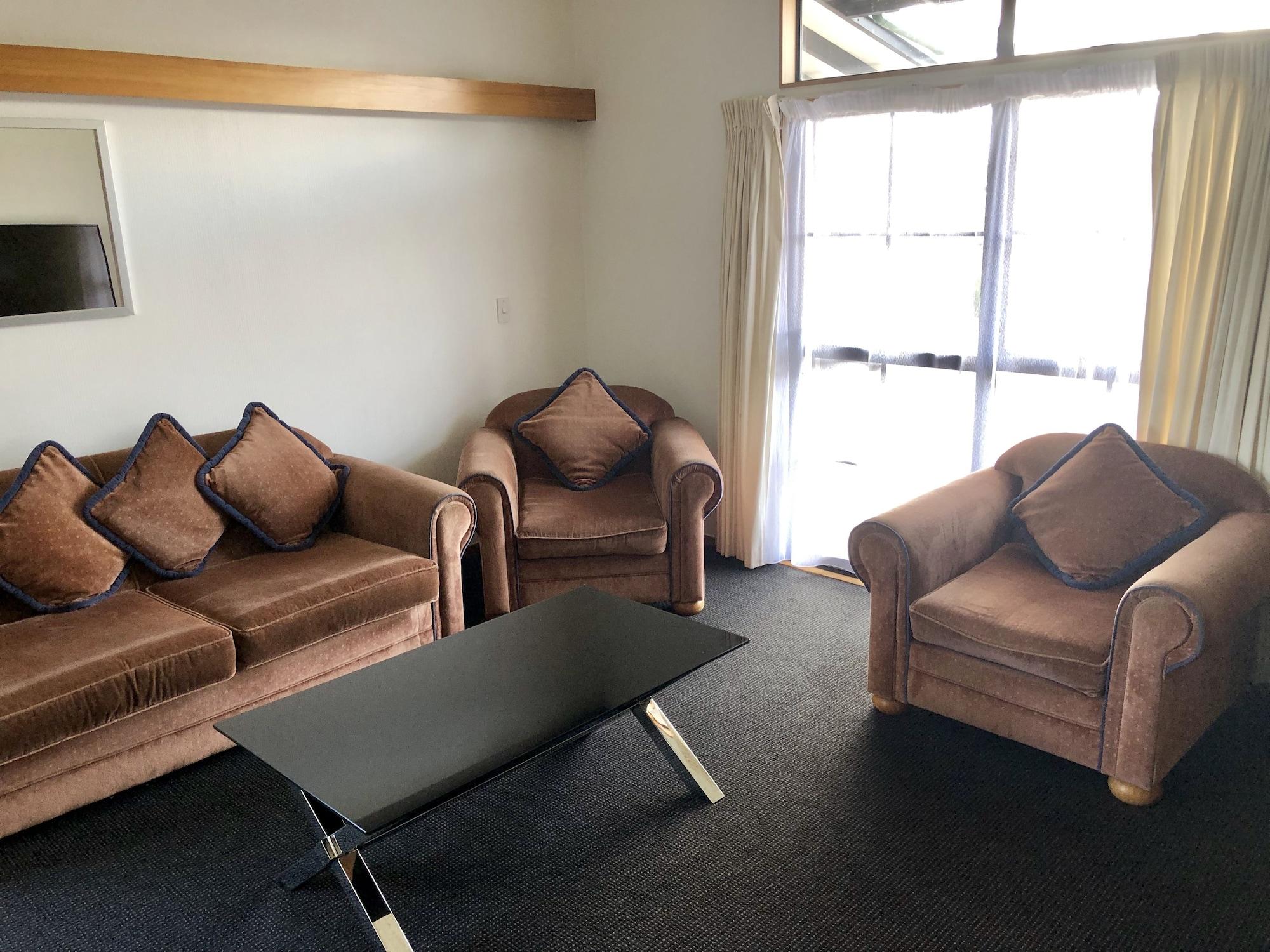 Teal Motor Lodge Гизбърн Екстериор снимка