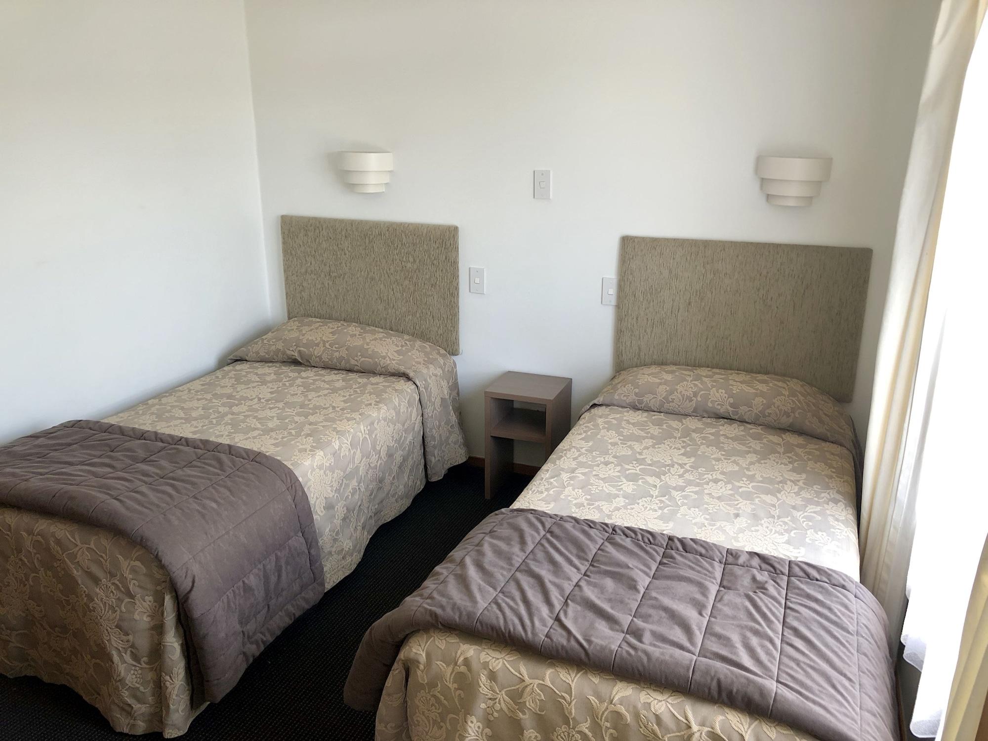 Teal Motor Lodge Гизбърн Екстериор снимка
